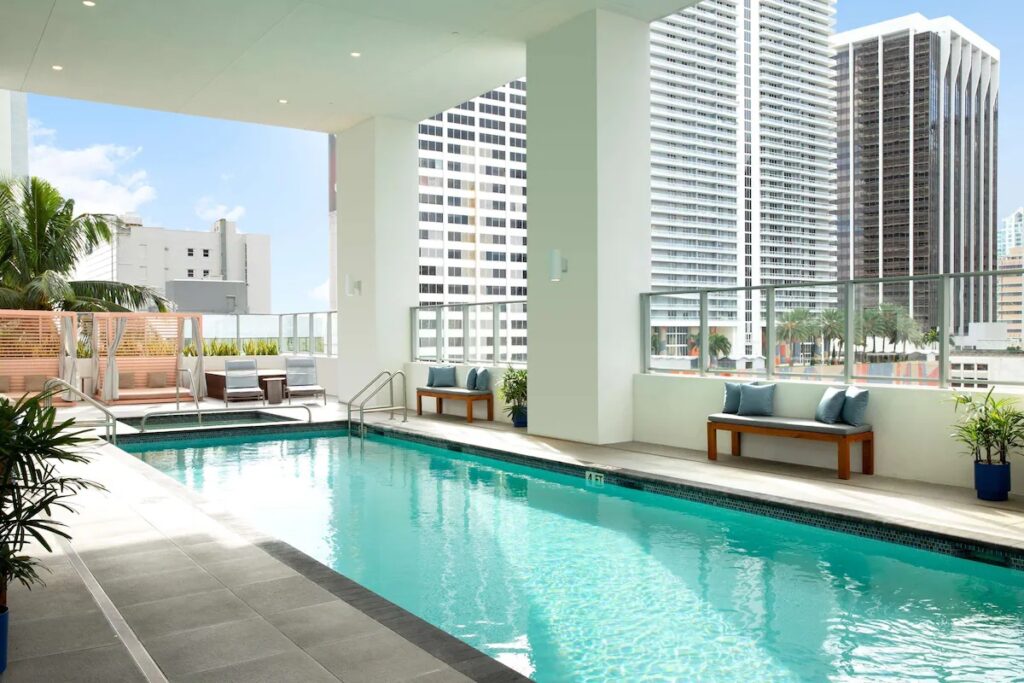 YOTELPAD Miami - Image 4