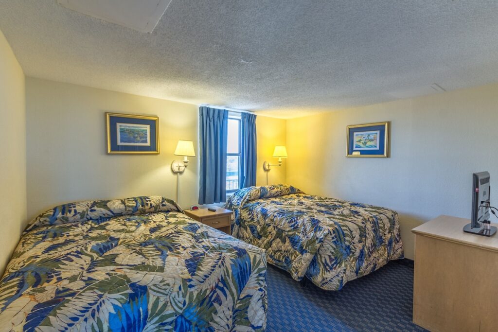 Yachtsman Oceanfront Resort - Image 3