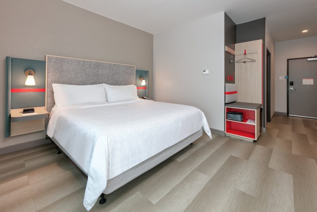 avid hotel Austin - Tech Ridge by IHG - Image 3