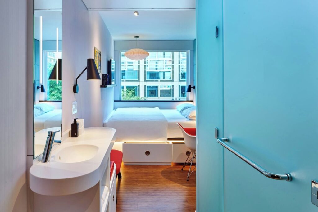 citizenM Washington DC NoMa - Image 4