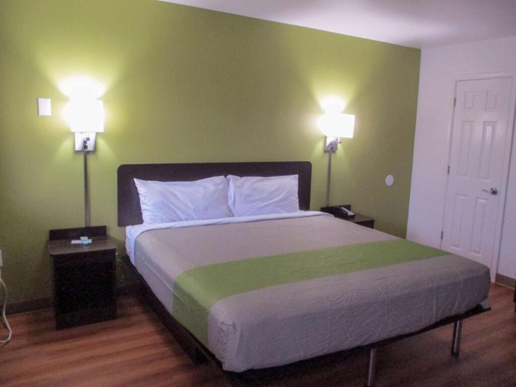 Motel 6-North Olmsted, OH - Cleveland - Image 2