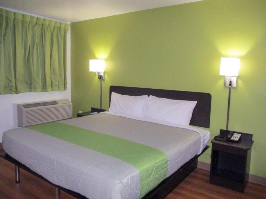 Motel 6-North Olmsted, OH - Cleveland - Image 6