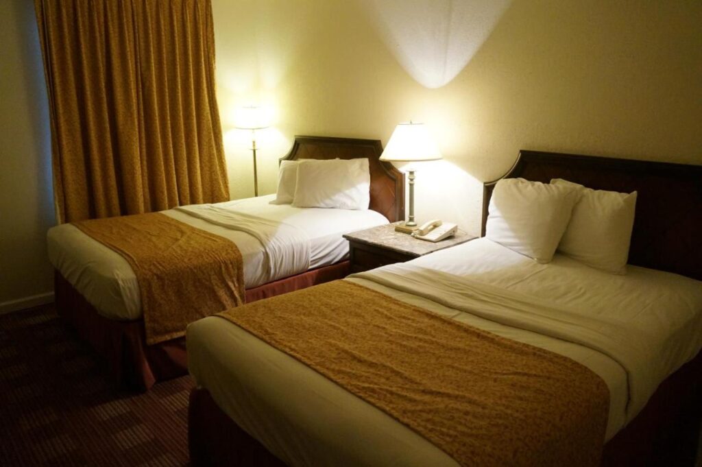Waterford Inn - Image 1