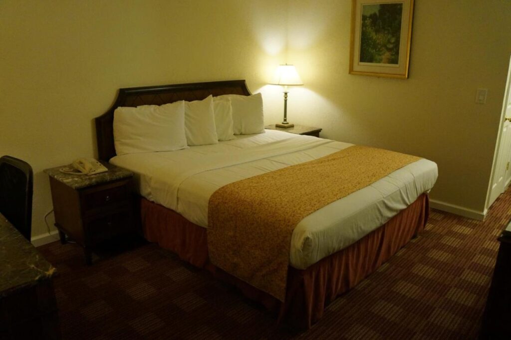 Waterford Inn - Image 2