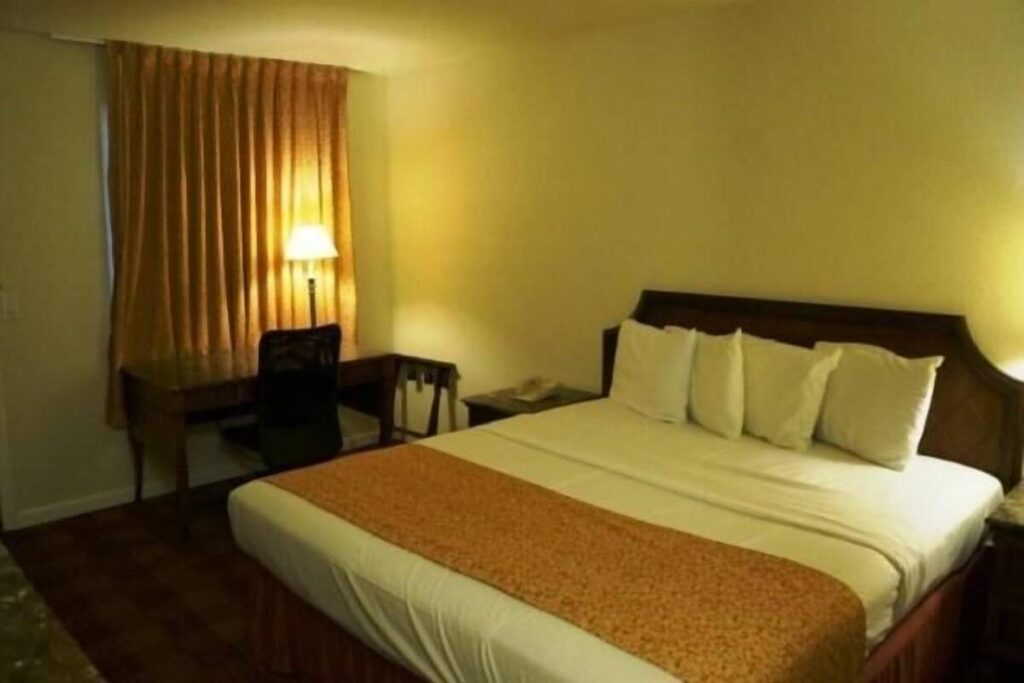 Waterford Inn - Image 5