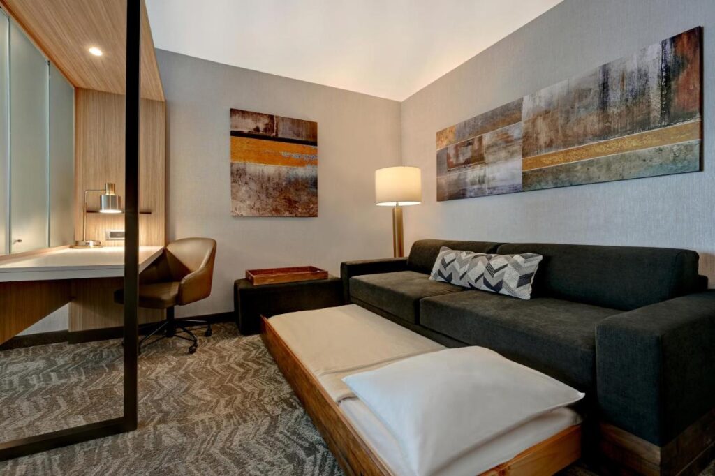 SpringHill Suites by Marriott Albuquerque University Area - Image 2