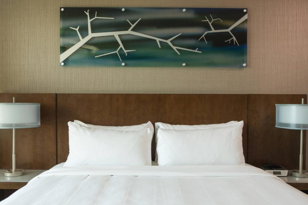 Falls Church Marriott Fairview Park - Image 3