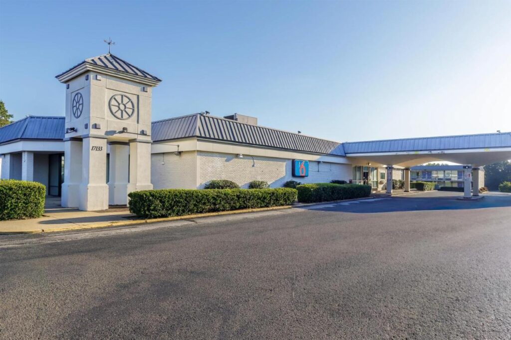 Motel 6-Dumfries, VA - Image 1