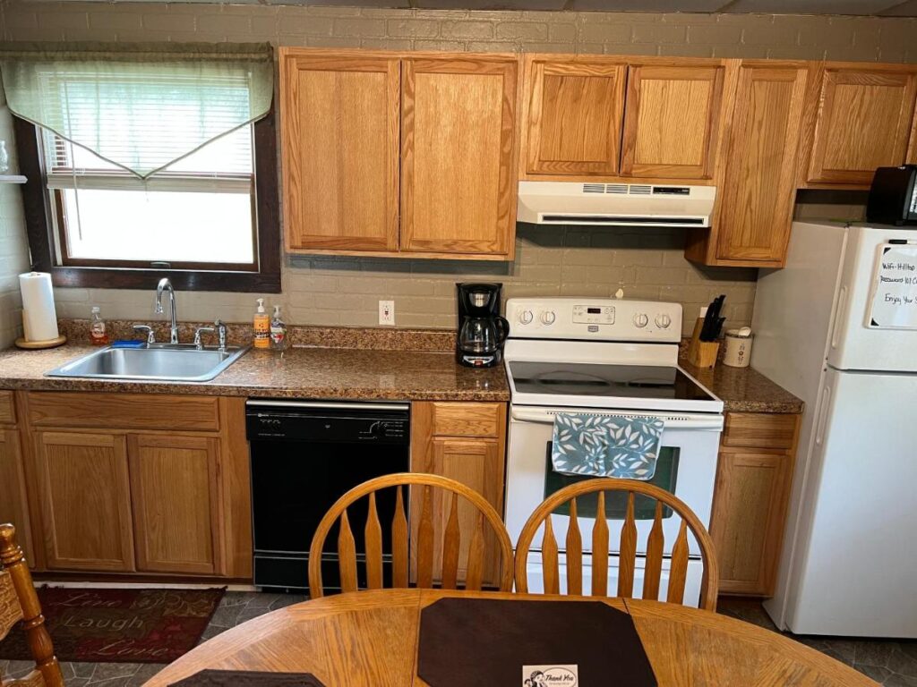 Echo Valley Cottages - Image 5