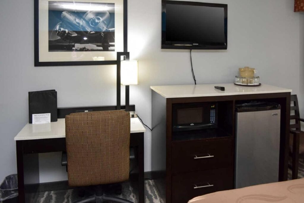 Quality Inn East Stroudsburg - Poconos - Image 2