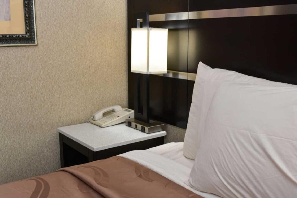 Quality Inn East Stroudsburg - Poconos - Image 5