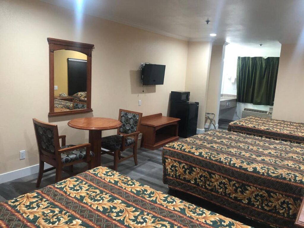 Economy Inn near Ontario Airport - Chino - Image 5