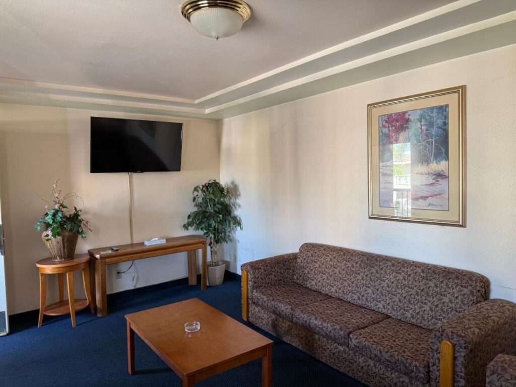 Fiesta Inn Los Angeles - Bell Gardens - Image 4