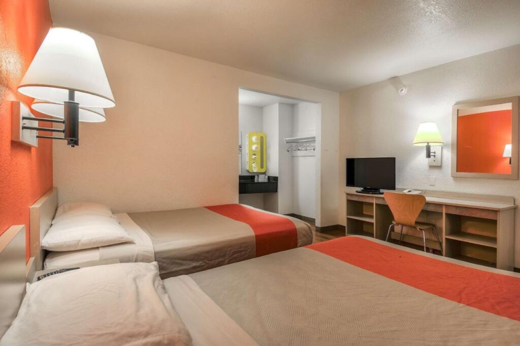 Motel 6-Chino, CA - Los Angeles Area - Image 5
