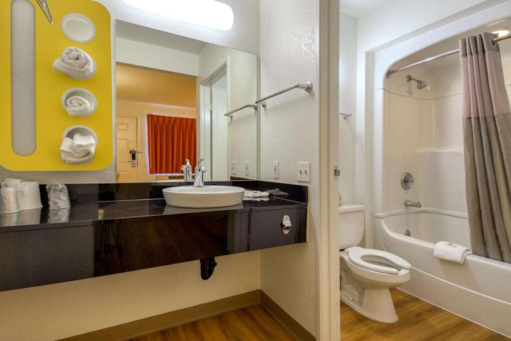 Motel 6-San Dimas, CA - Los Angeles - Image 5