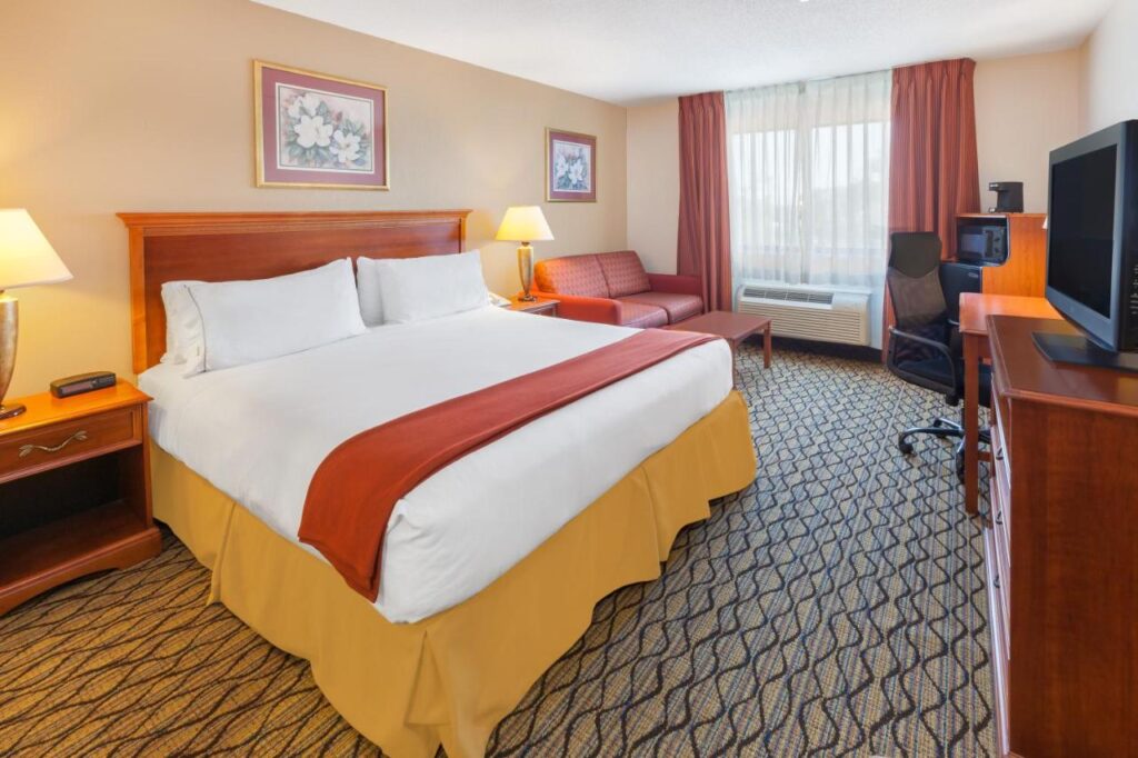 Baymont by Wyndham Chelsea - Image 6