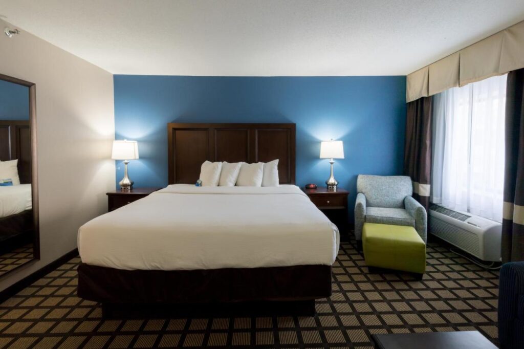 Baymont by Wyndham Detroit Airport/Romulus - Image 5