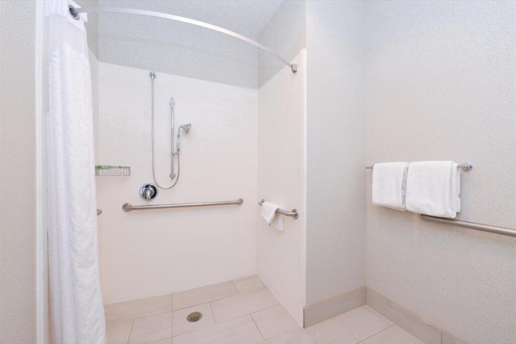 Holiday Inn Express Wixom by IHG - Image 3