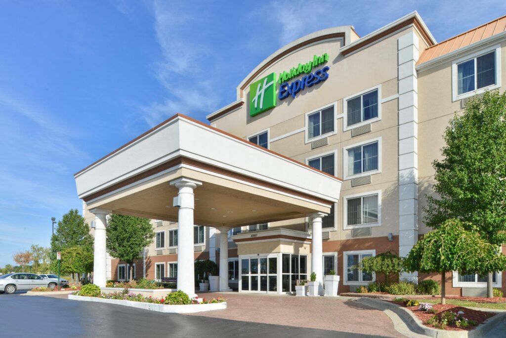 Holiday Inn Express Wixom by IHG - Image 5