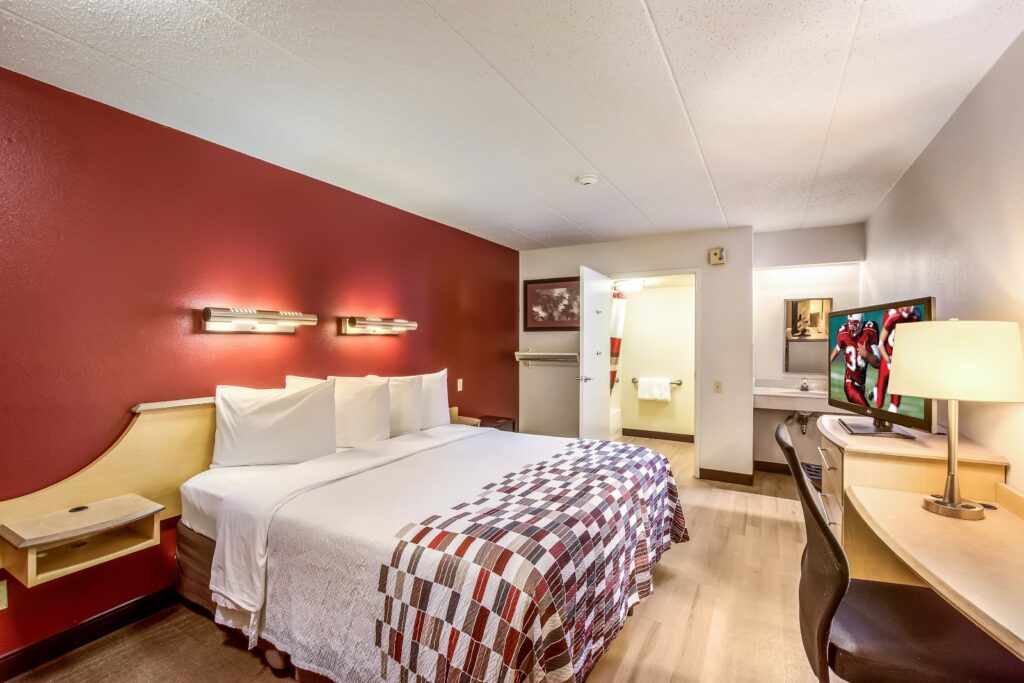 Red Roof Inn Detroit - Plymouth/Canton - Image 6