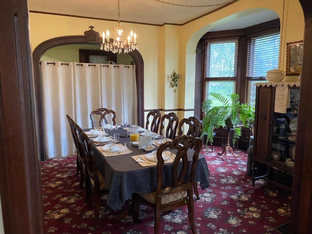 The Vine Bed & Breakfast, LLC - Image 6