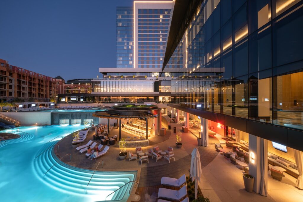 Loews Arlington Hotel - Image 5