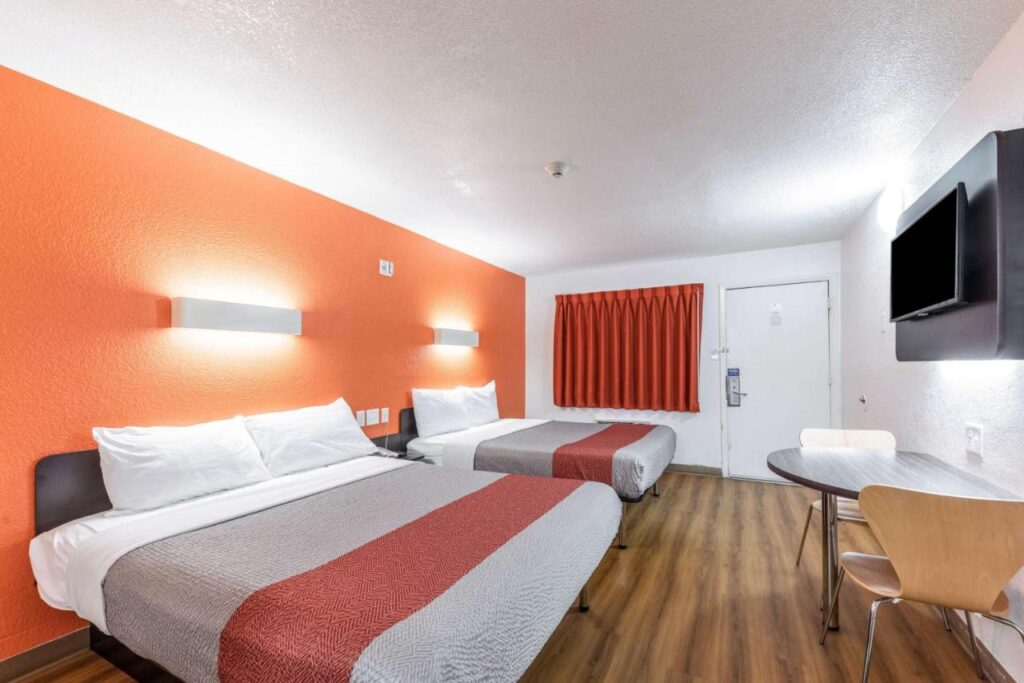 Motel 6-North Richland Hills, TX - Image 5