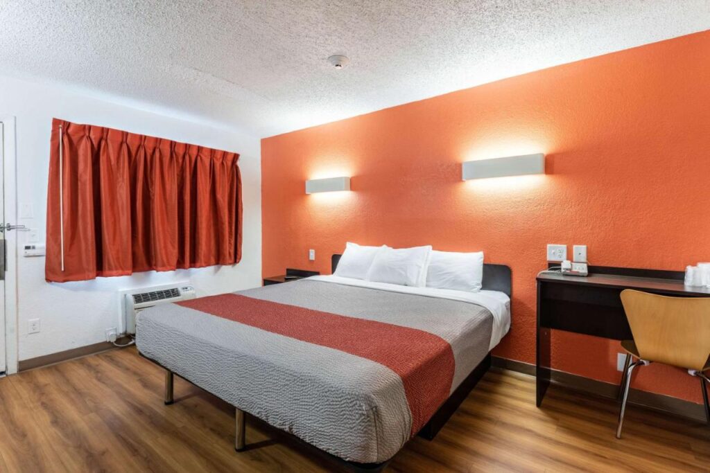 Motel 6-North Richland Hills, TX - Image 6
