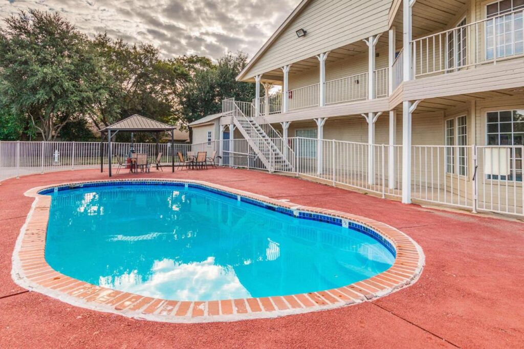 Motel 6-Waxahachie, TX - Image 1