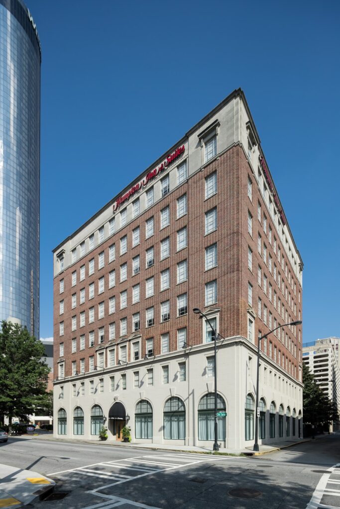 Hampton Inn & Suites Atlanta-Downtown - Image 5
