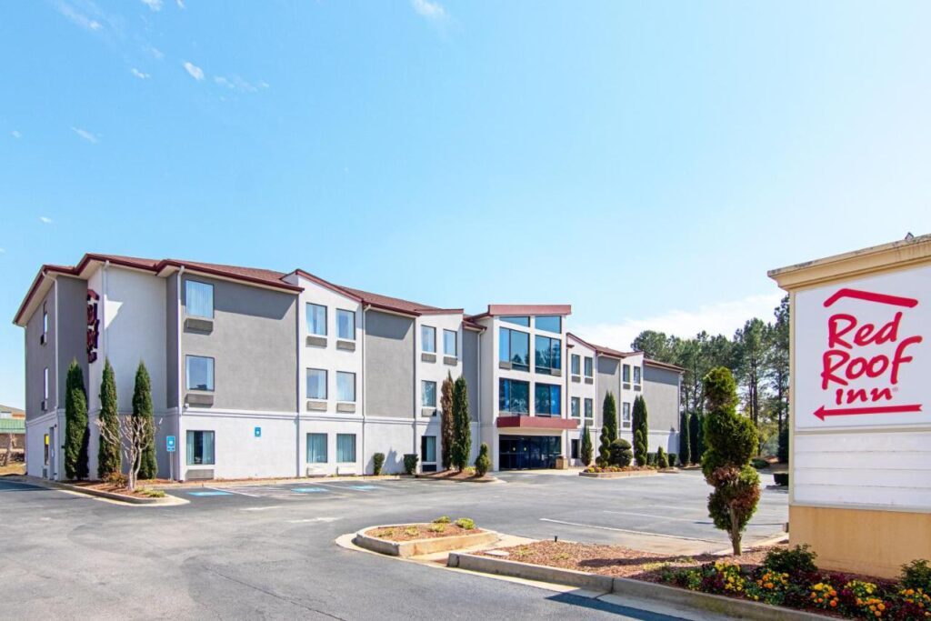 Red Roof Inn Locust Grove - Image 1