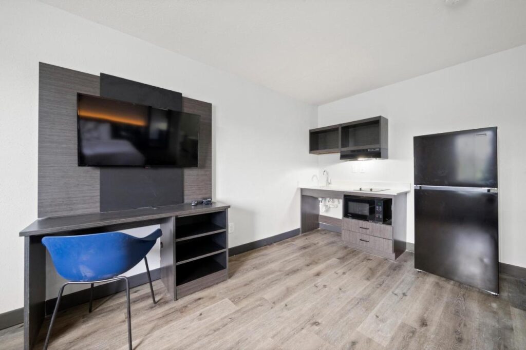 Southern Suites Douglasville - Image 2