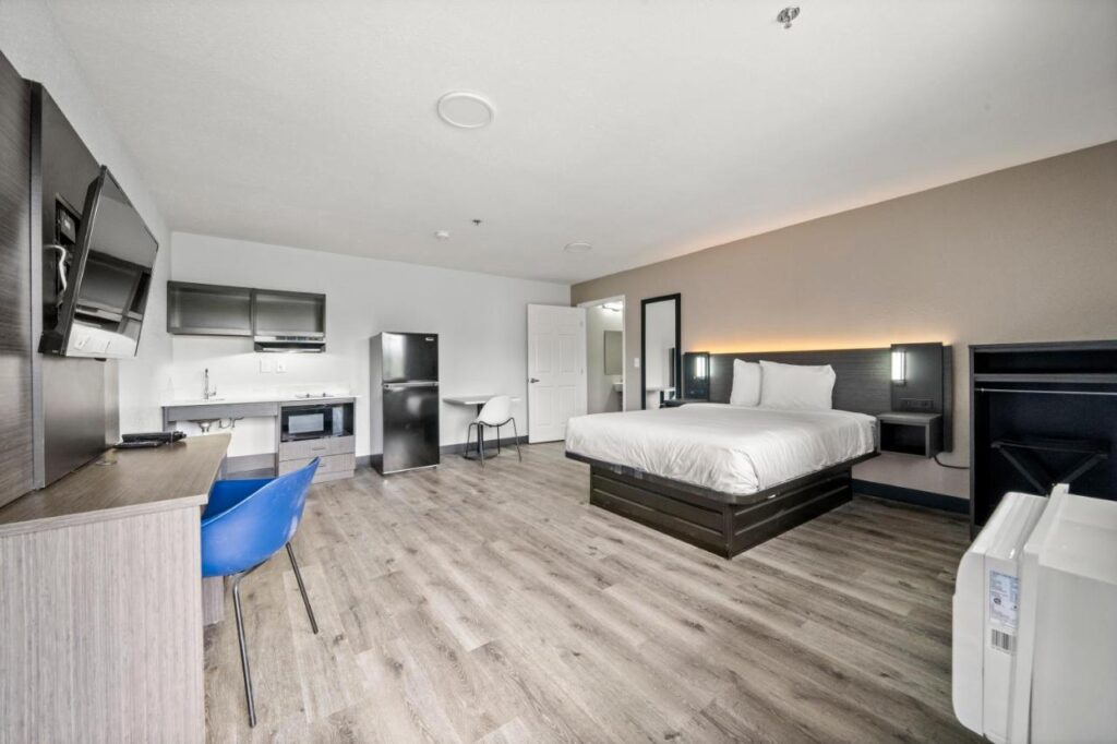 Southern Suites Douglasville - Image 4