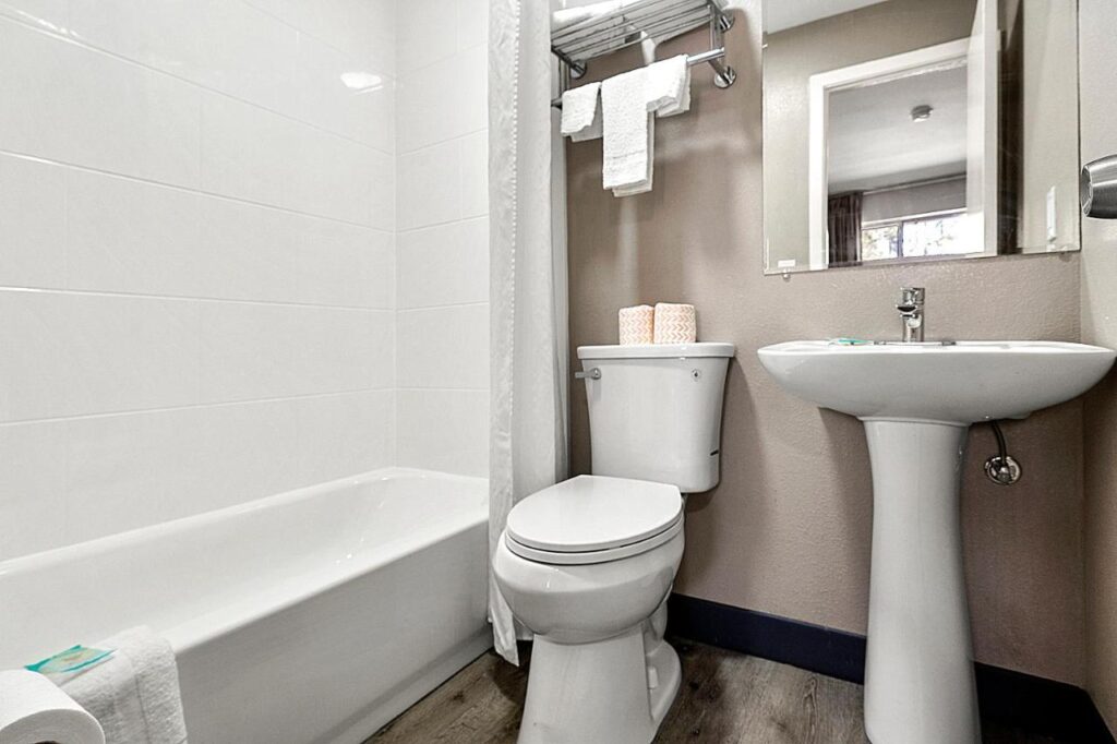 Southern Suites Douglasville - Image 6