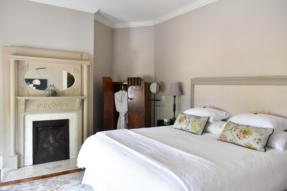Sparrow Grove Manor - Image 4