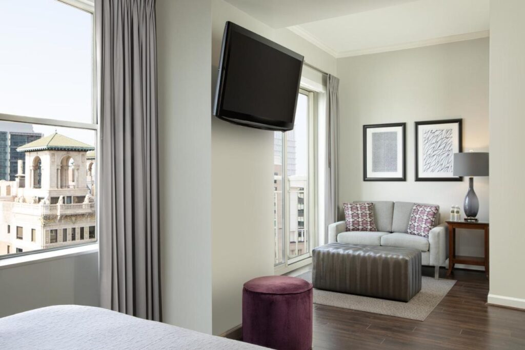 The Georgian Terrace Hotel - Image 3