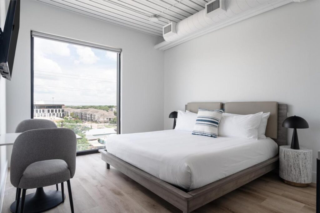 Studio Haus East 6th Austin By Kasa - Image 1