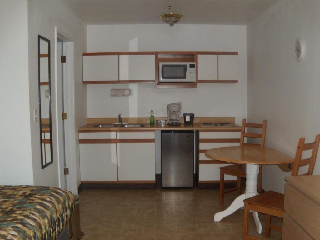 Corral Creek Lodge - Image 4