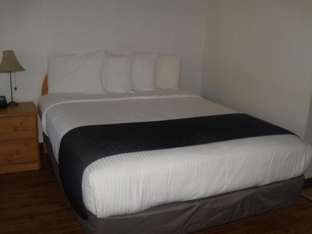 Corral Creek Lodge - Image 6
