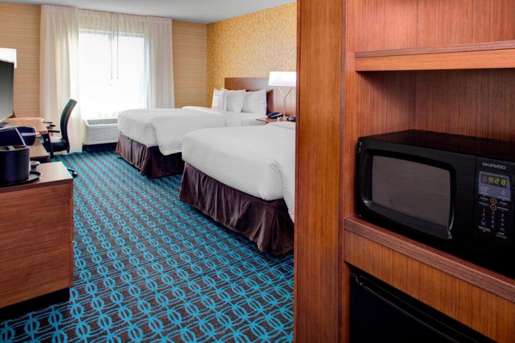 Fairfield Inn & Suites by Marriott Bakersfield North/Airport - Image 5