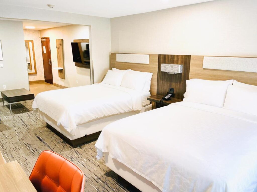Holiday Inn Express & Suites Frazier Park by IHG - Image 3