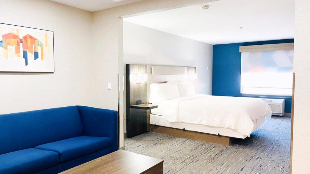 Holiday Inn Express & Suites Frazier Park by IHG - Image 4