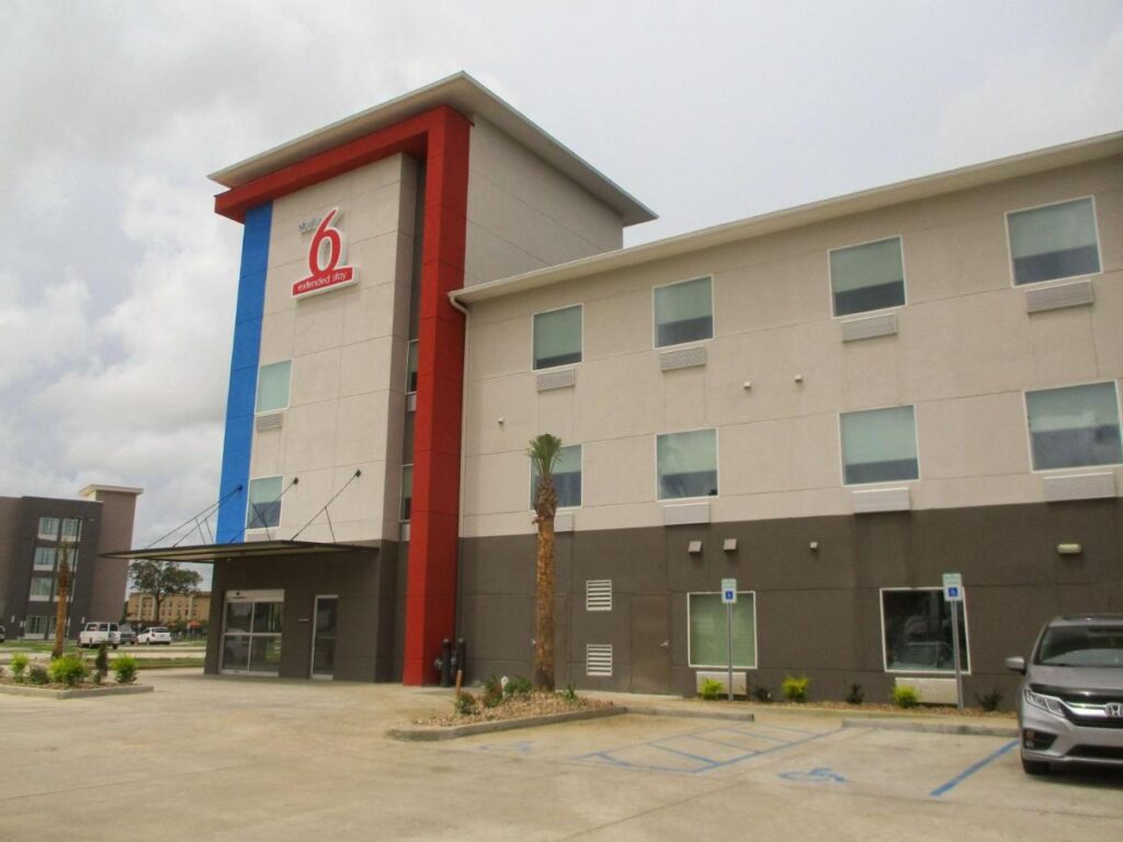 Studio 6-Port Allen, LA - Baton Rouge I-10 - Image 1