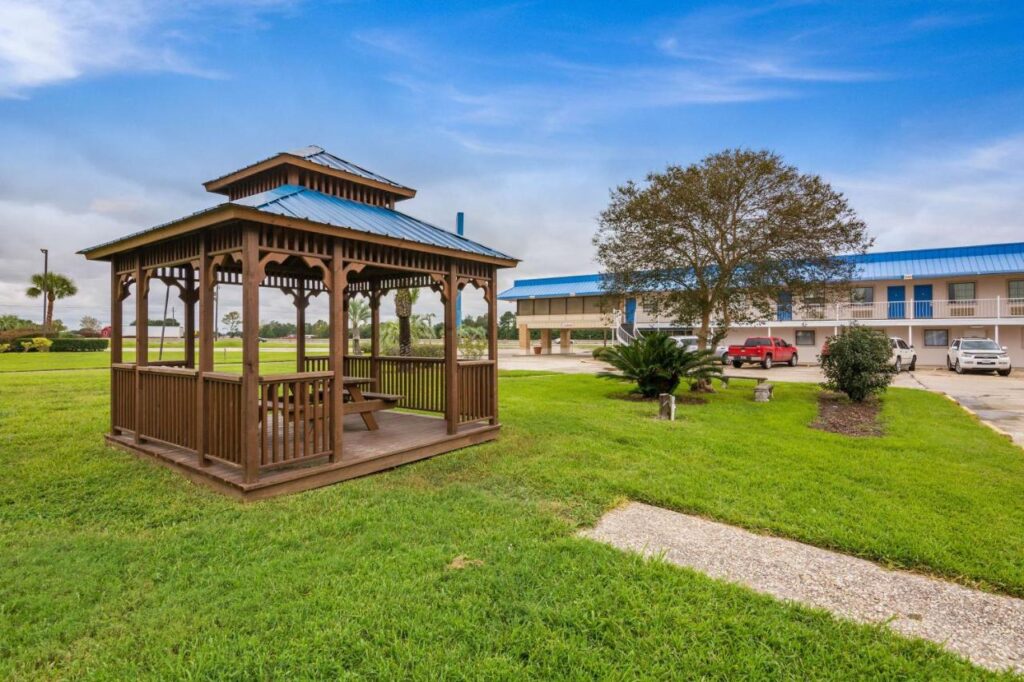 Motel 6-Winnie, TX - Image 1