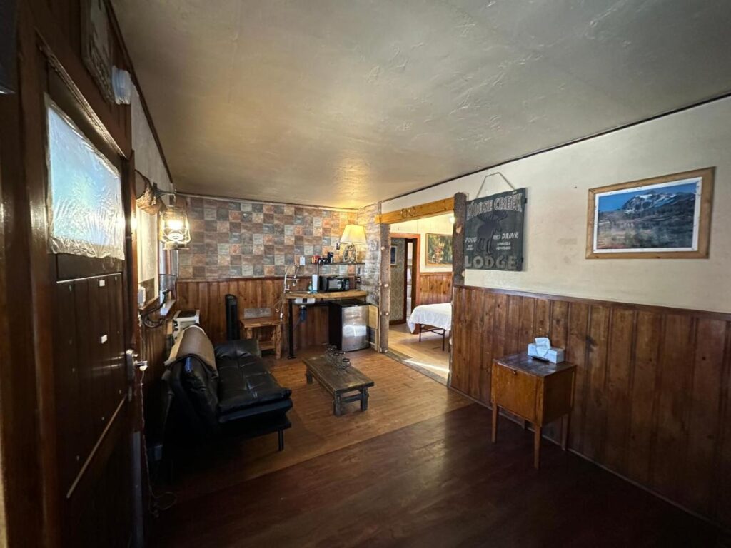 Boulder Bay Cottages - Image 4