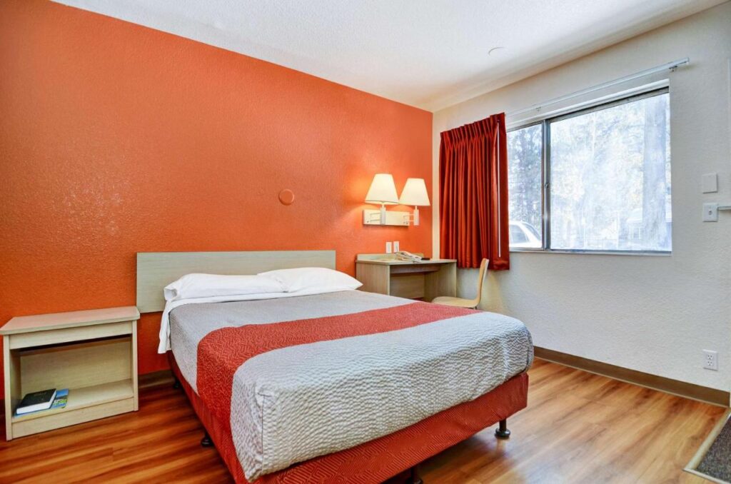 Motel 6-Big Bear Lake, CA - Image 3