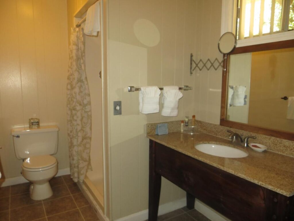 Big Sur Lodge - Image 5