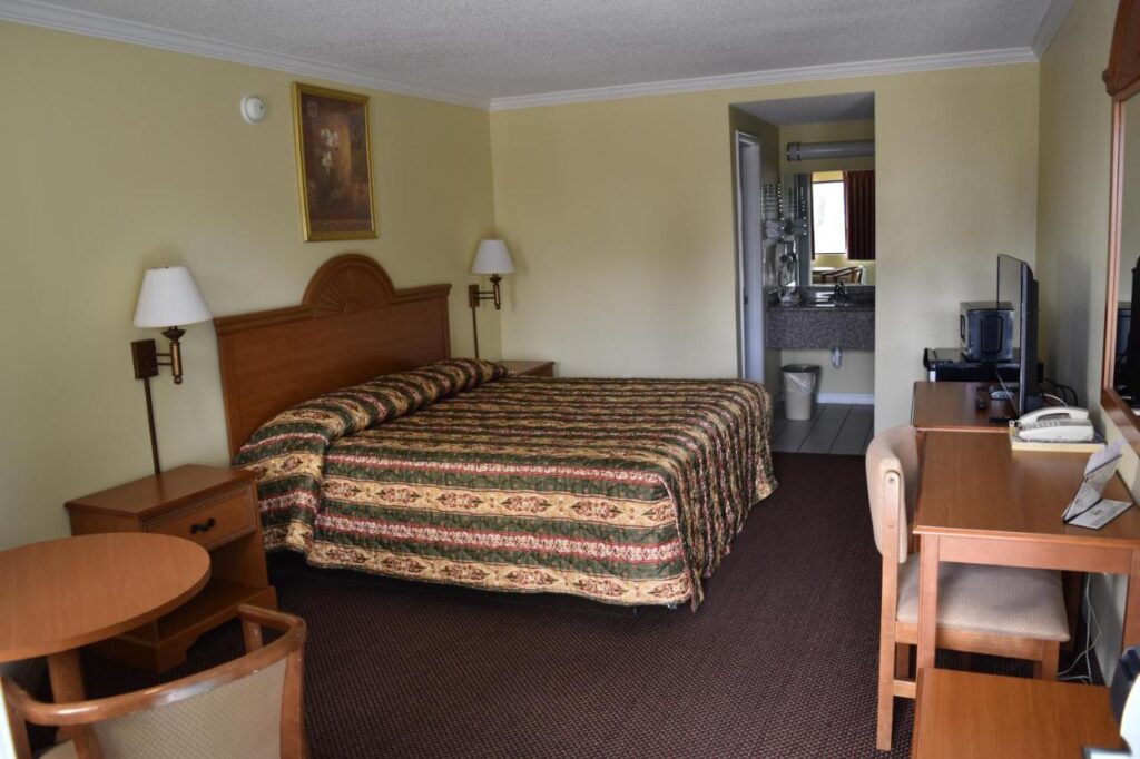 Star Inn Biloxi - Image 3