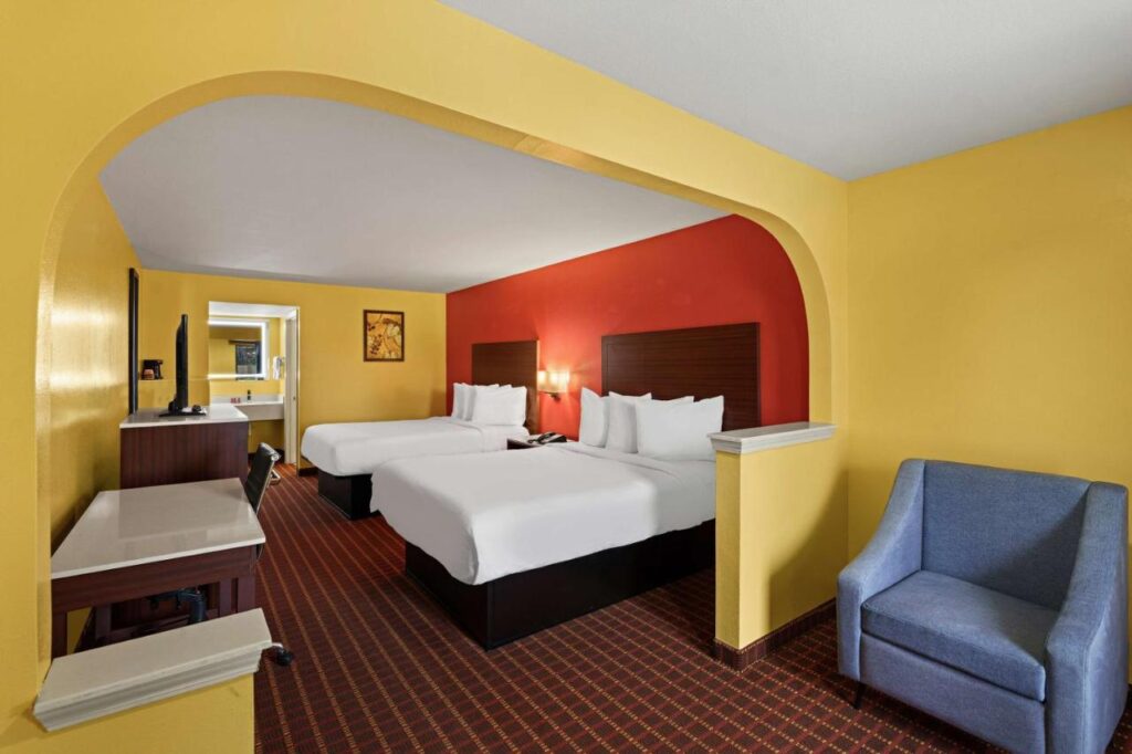 SureStay by Best Western Gulfport - Image 5