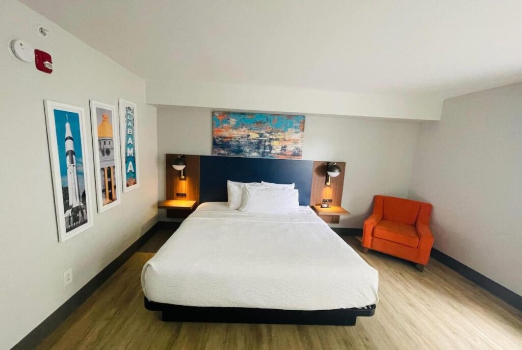 La Quinta by Wyndham Birmingham Homewood - Image 5